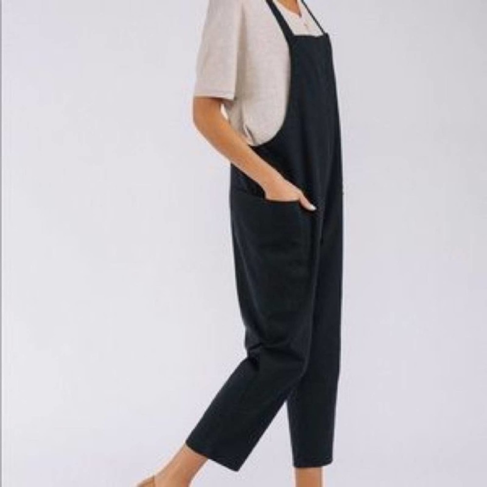 MOD REF The Arlo Black Linen Blend Crisscross Cropped Jumpsuit Overall Medium